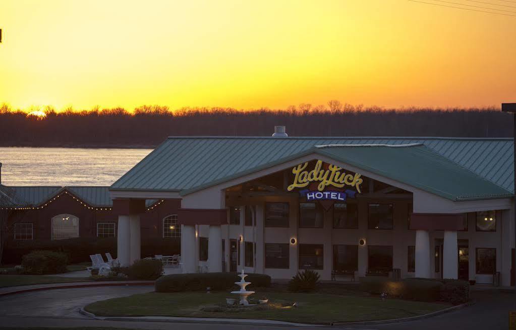 Bally'S Vicksburg Exterior photo